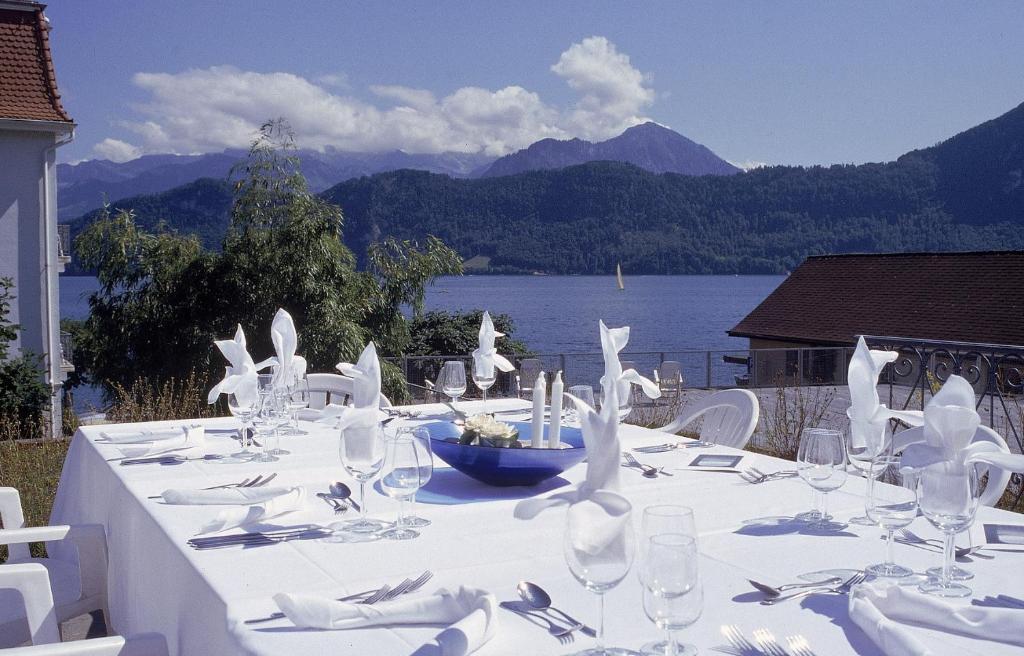 Seminar-Hotel Rigi Am See Weggis Extérieur photo
